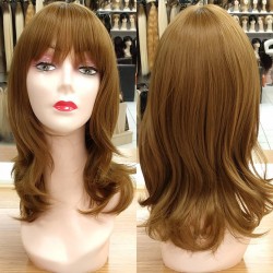 Katlı Kesim Orta Boy Fiber Sentetik Peruk Karamel